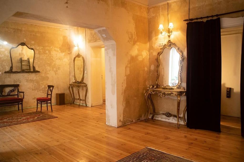 Schoeneberg Holiday Flat & Art Gallery Берлін Екстер'єр фото