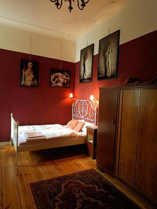 Schoeneberg Holiday Flat & Art Gallery Берлін Екстер'єр фото