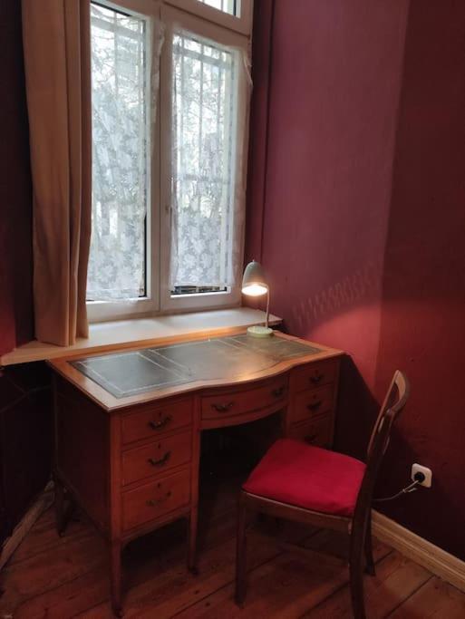 Schoeneberg Holiday Flat & Art Gallery Берлін Екстер'єр фото