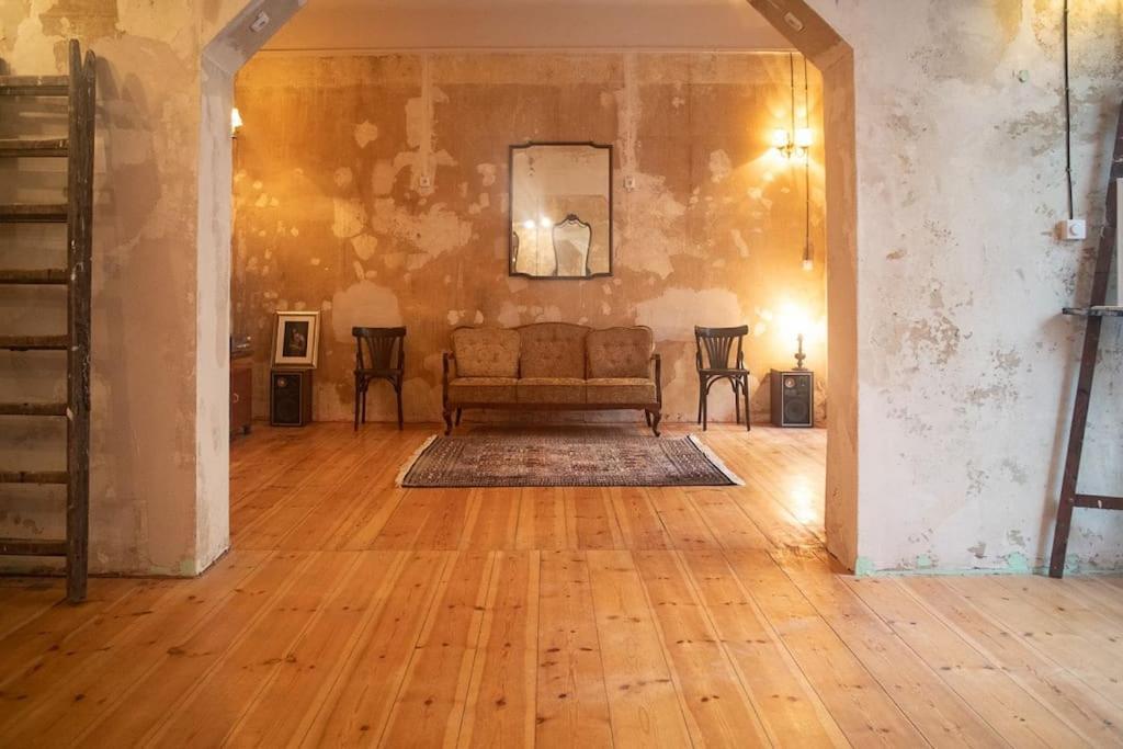 Schoeneberg Holiday Flat & Art Gallery Берлін Екстер'єр фото